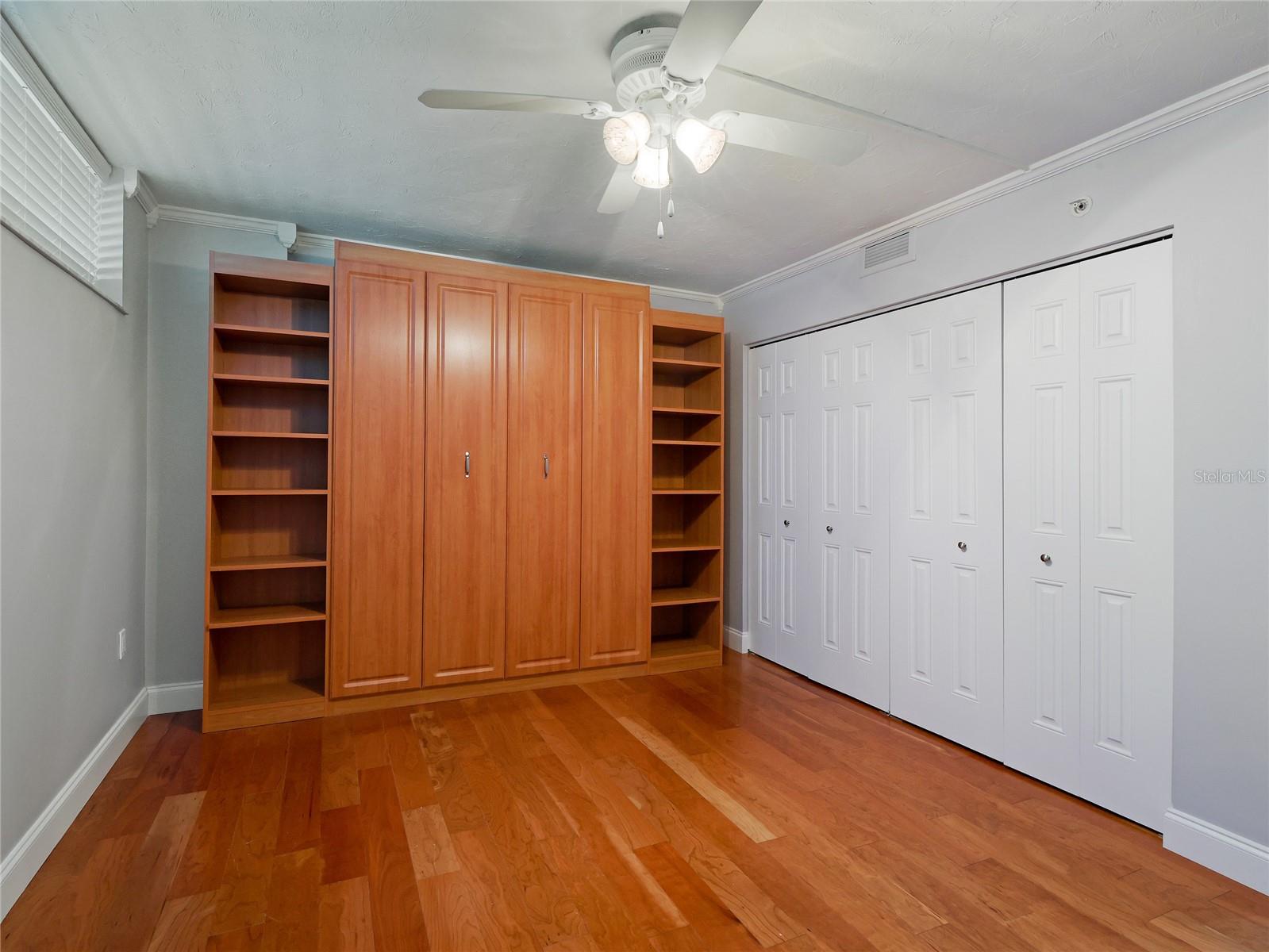 CONDO ON THE BAY TOWER II - Residential