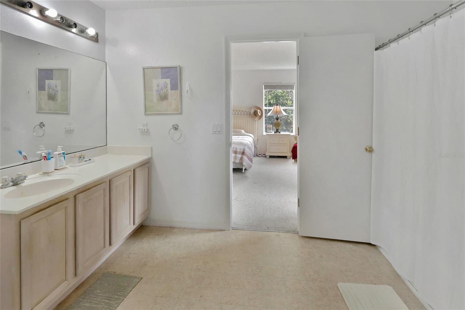 SUNRISE LAKES PH I SUB - Residential