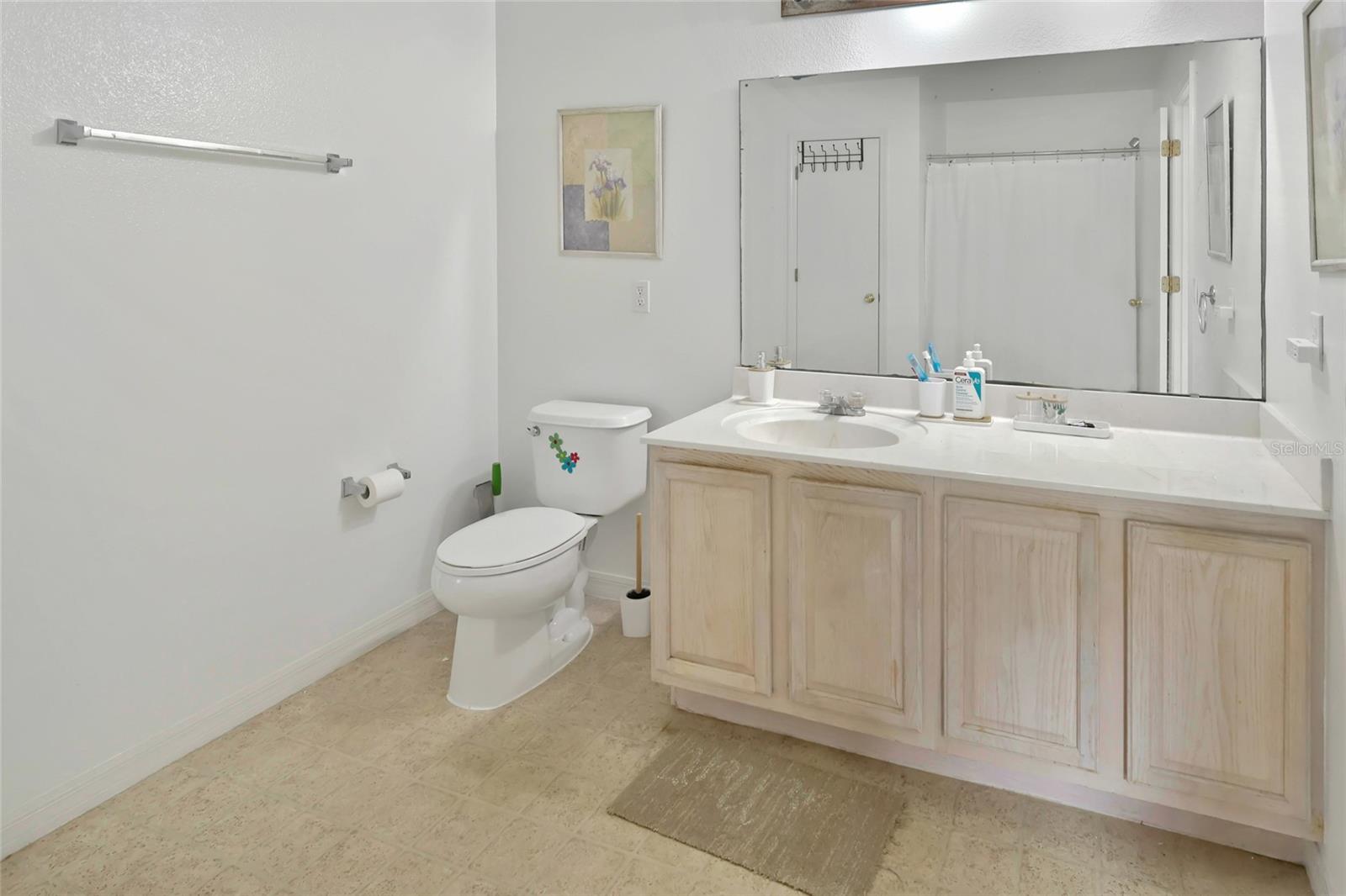 SUNRISE LAKES PH I SUB - Residential