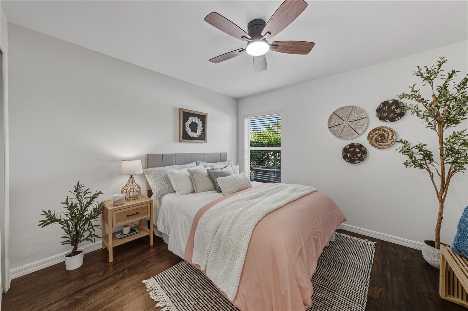 MEADOW POINTE 4 PRCL J - Residential