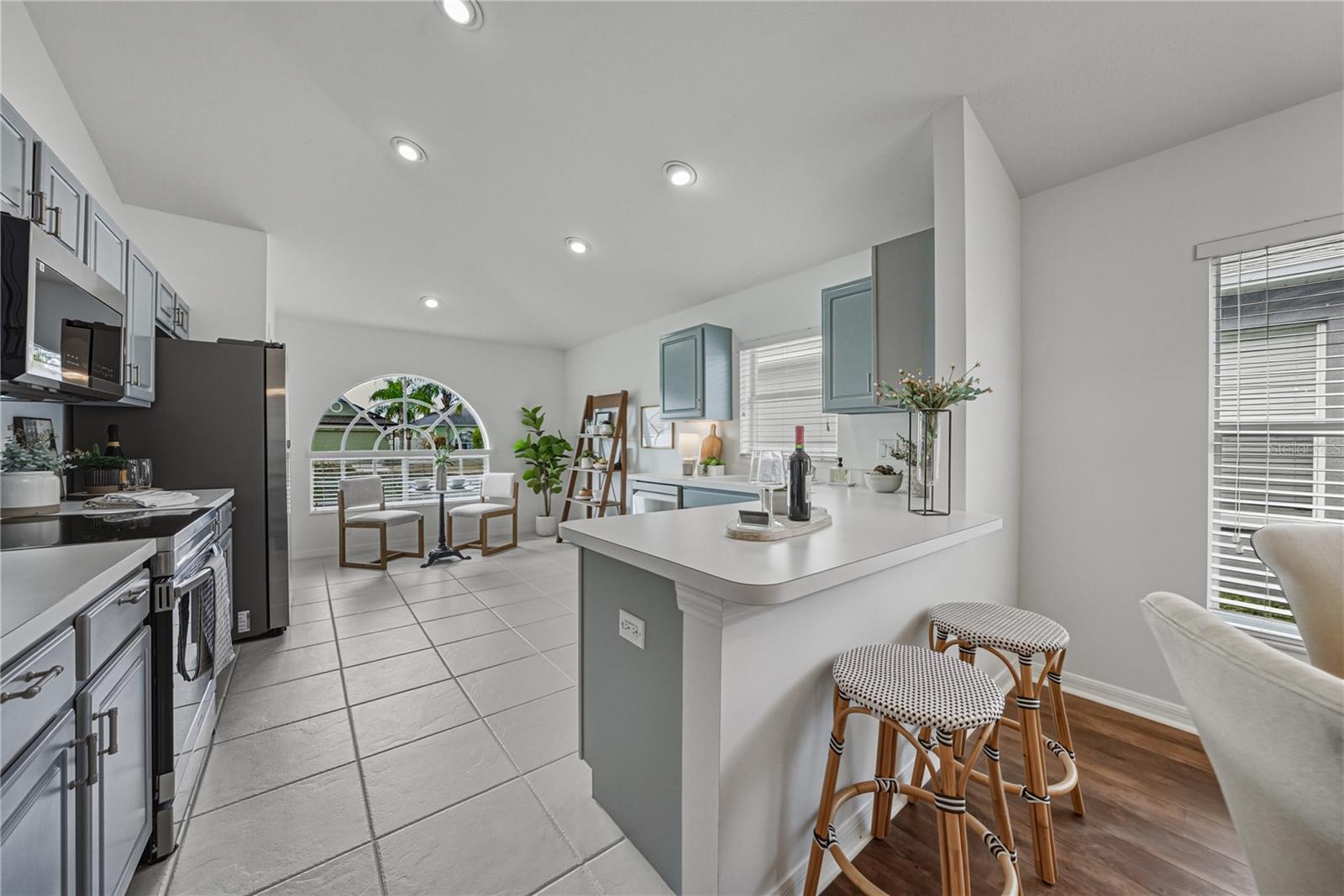 MEADOW POINTE 4 PRCL J - Residential