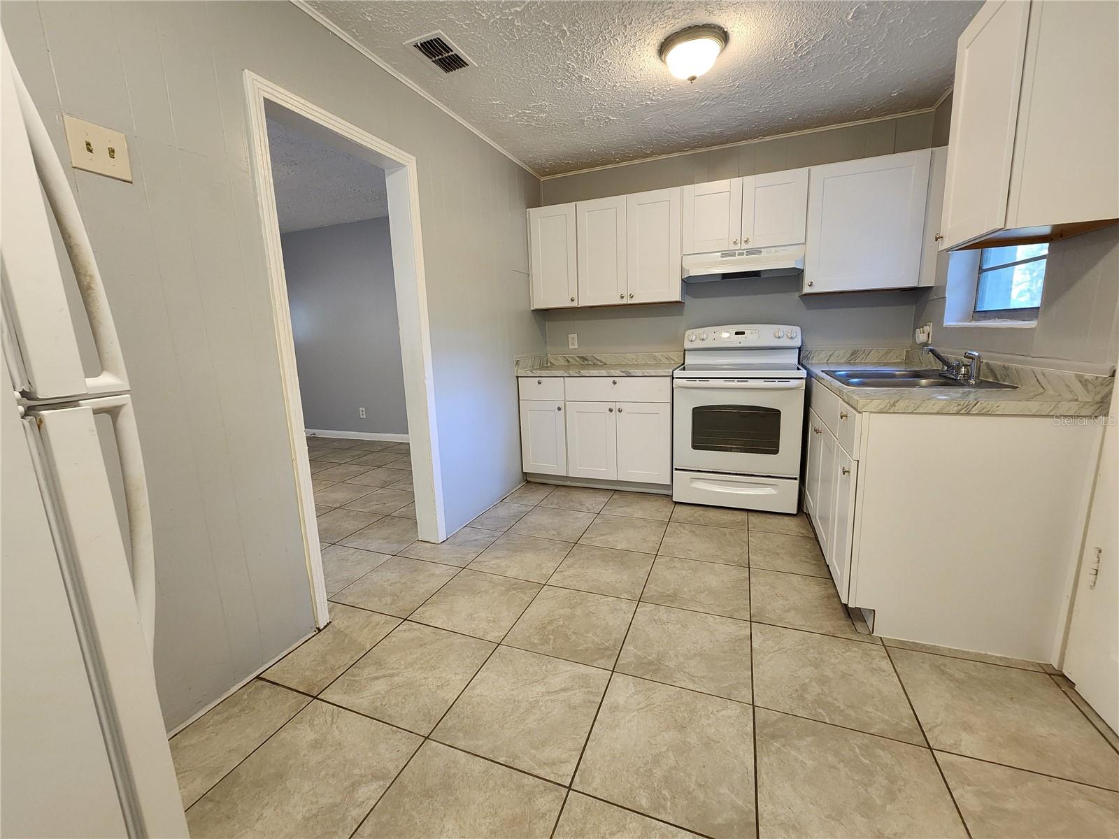 OSCEOLA FOREST - Residential Lease