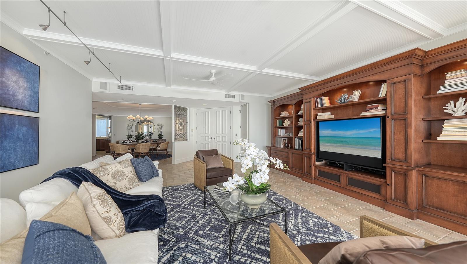 GRAND BAY 4 - Residential