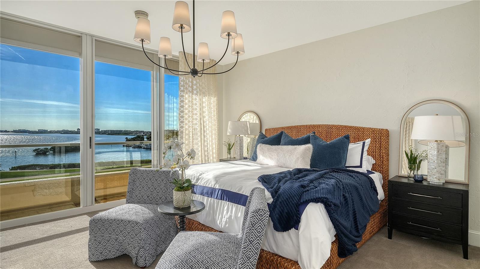 GRAND BAY 4 - Residential