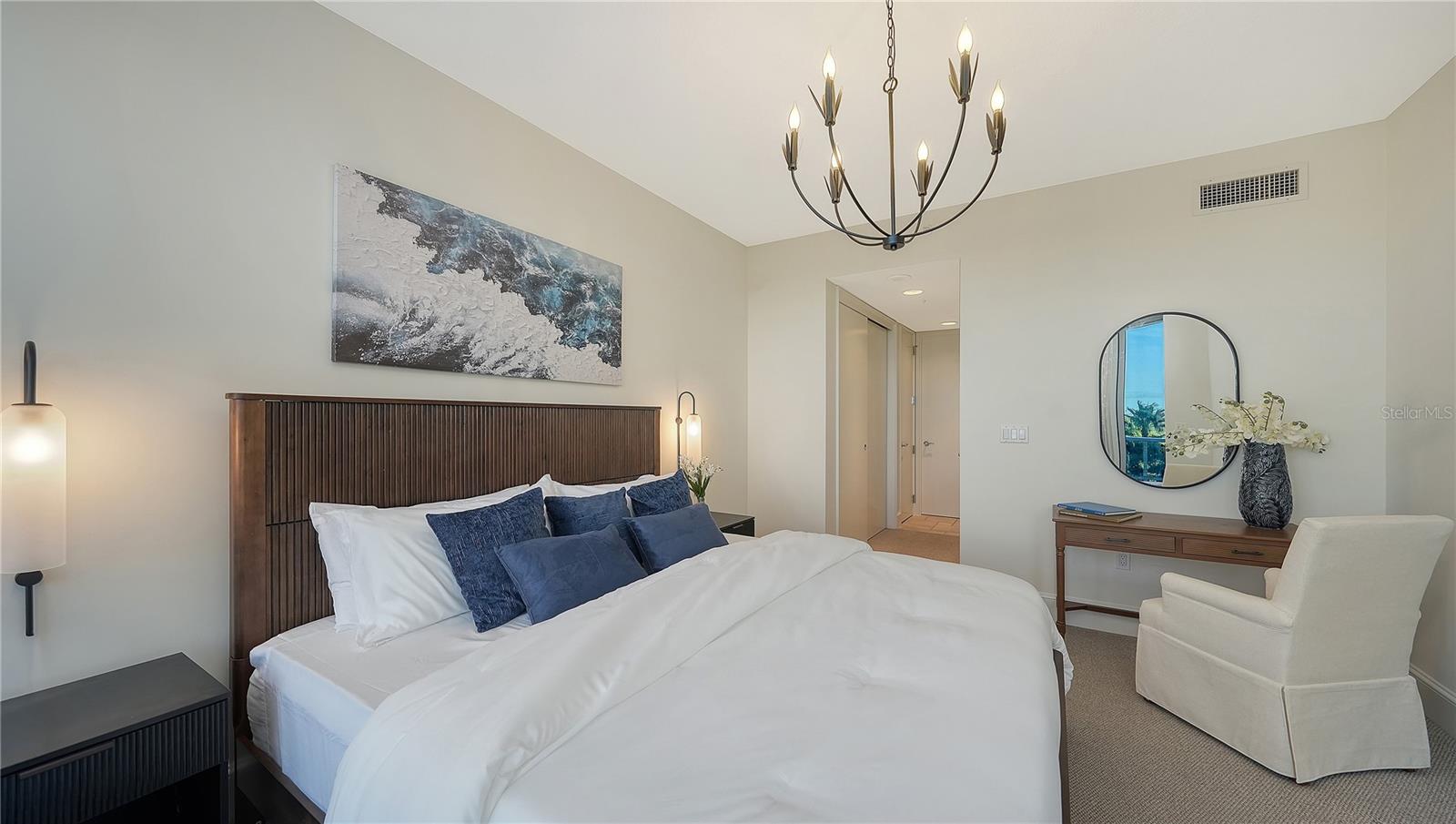 GRAND BAY 4 - Residential