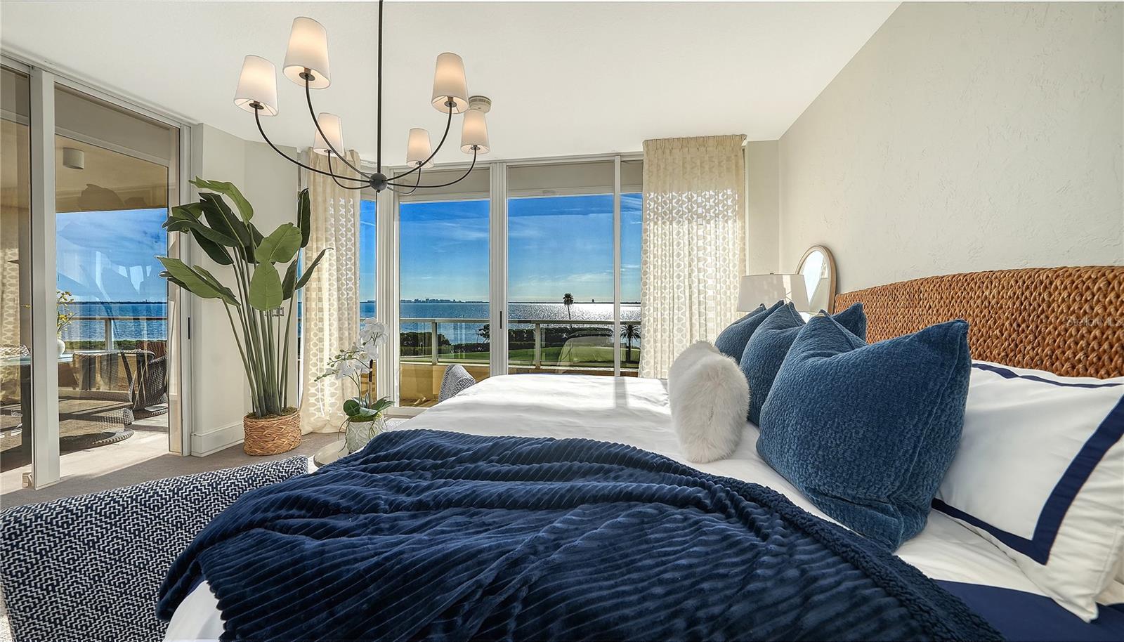 GRAND BAY 4 - Residential