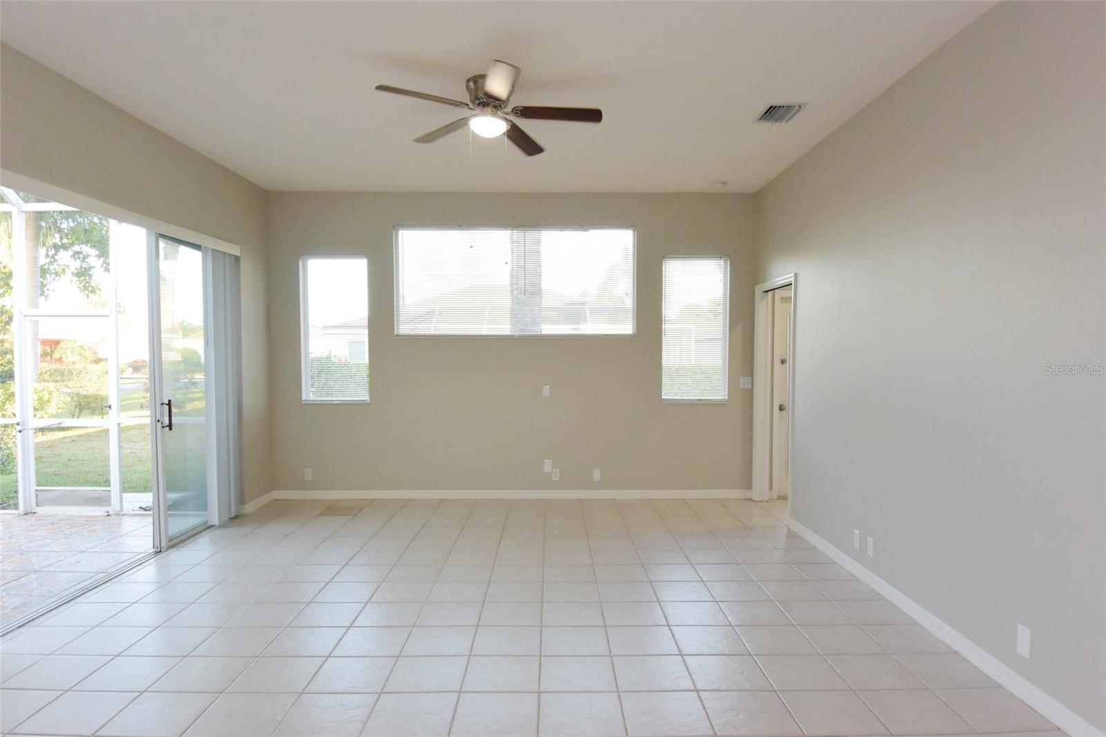 FOX WOOD PH 01 - Residential