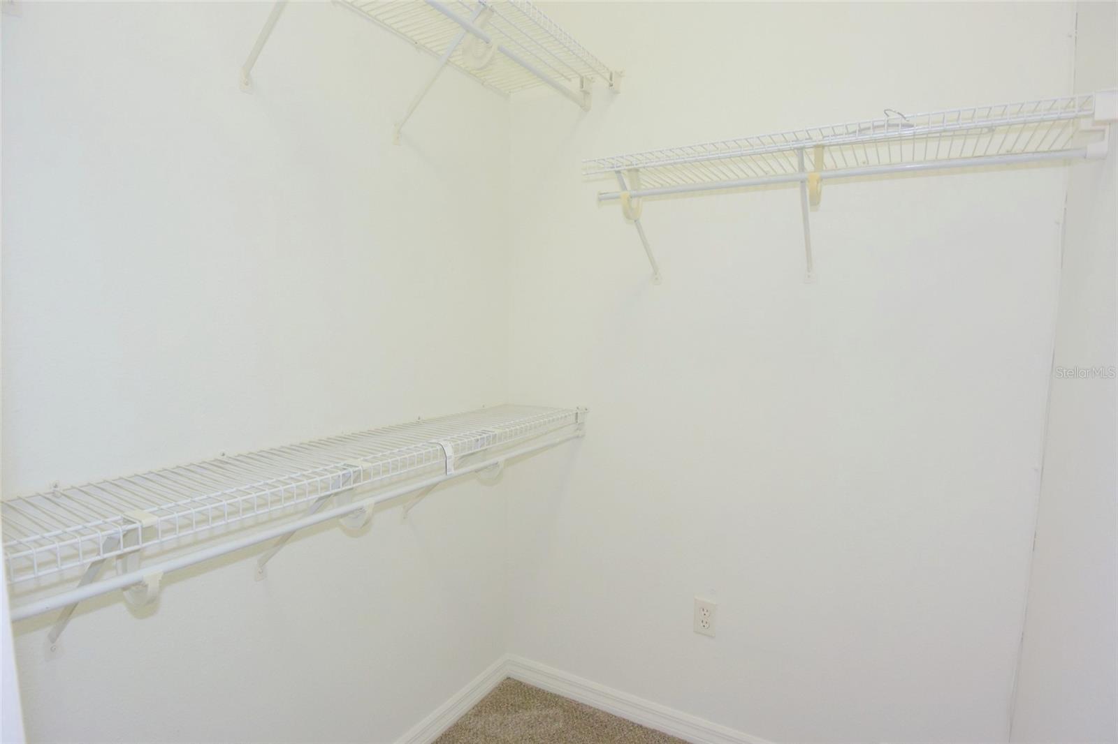 FOX WOOD PH 01 - Residential