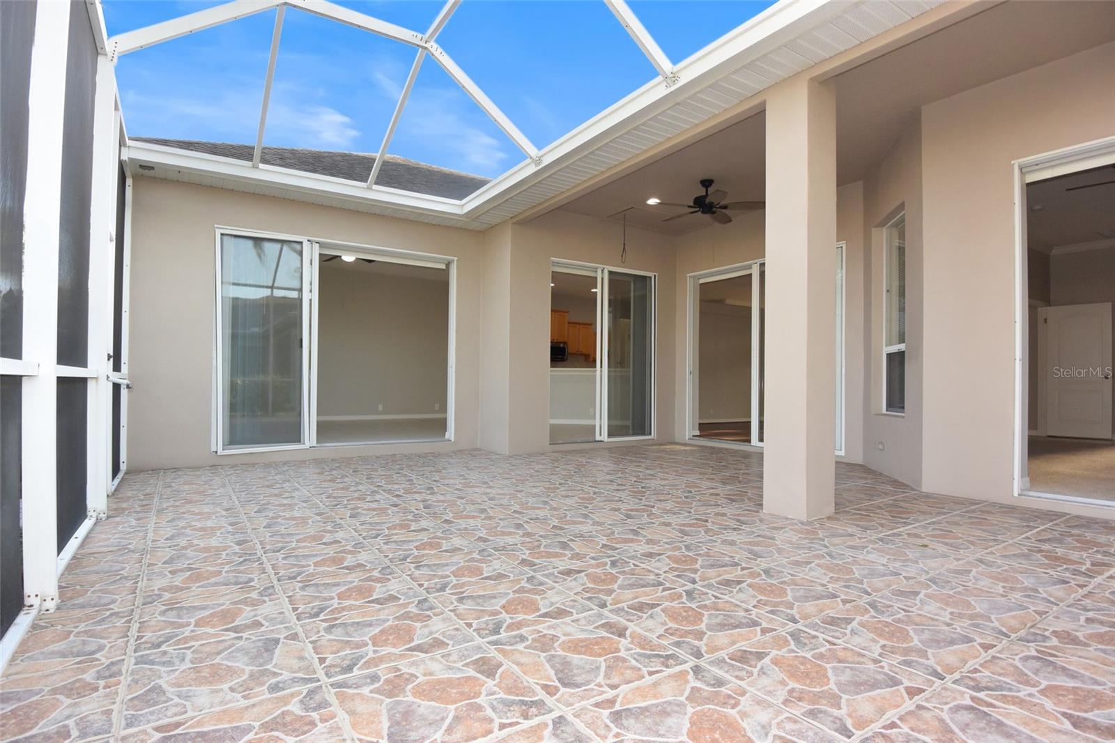 FOX WOOD PH 01 - Residential