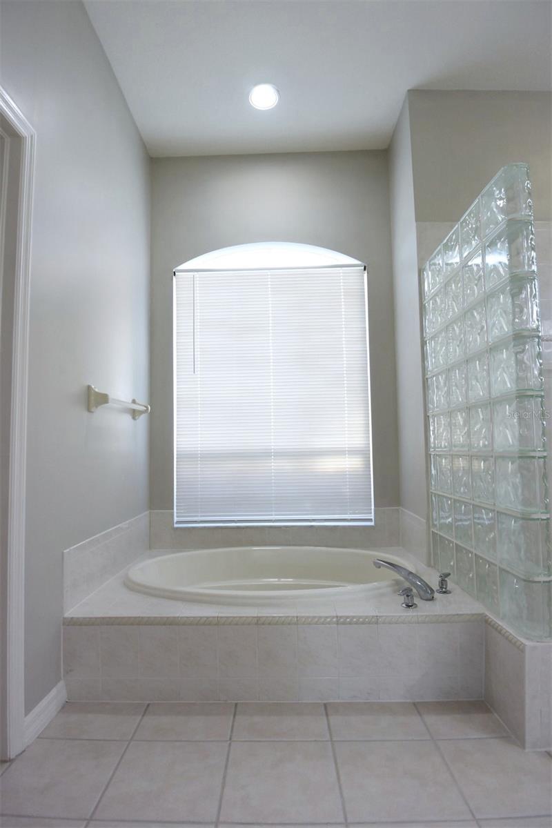 FOX WOOD PH 01 - Residential