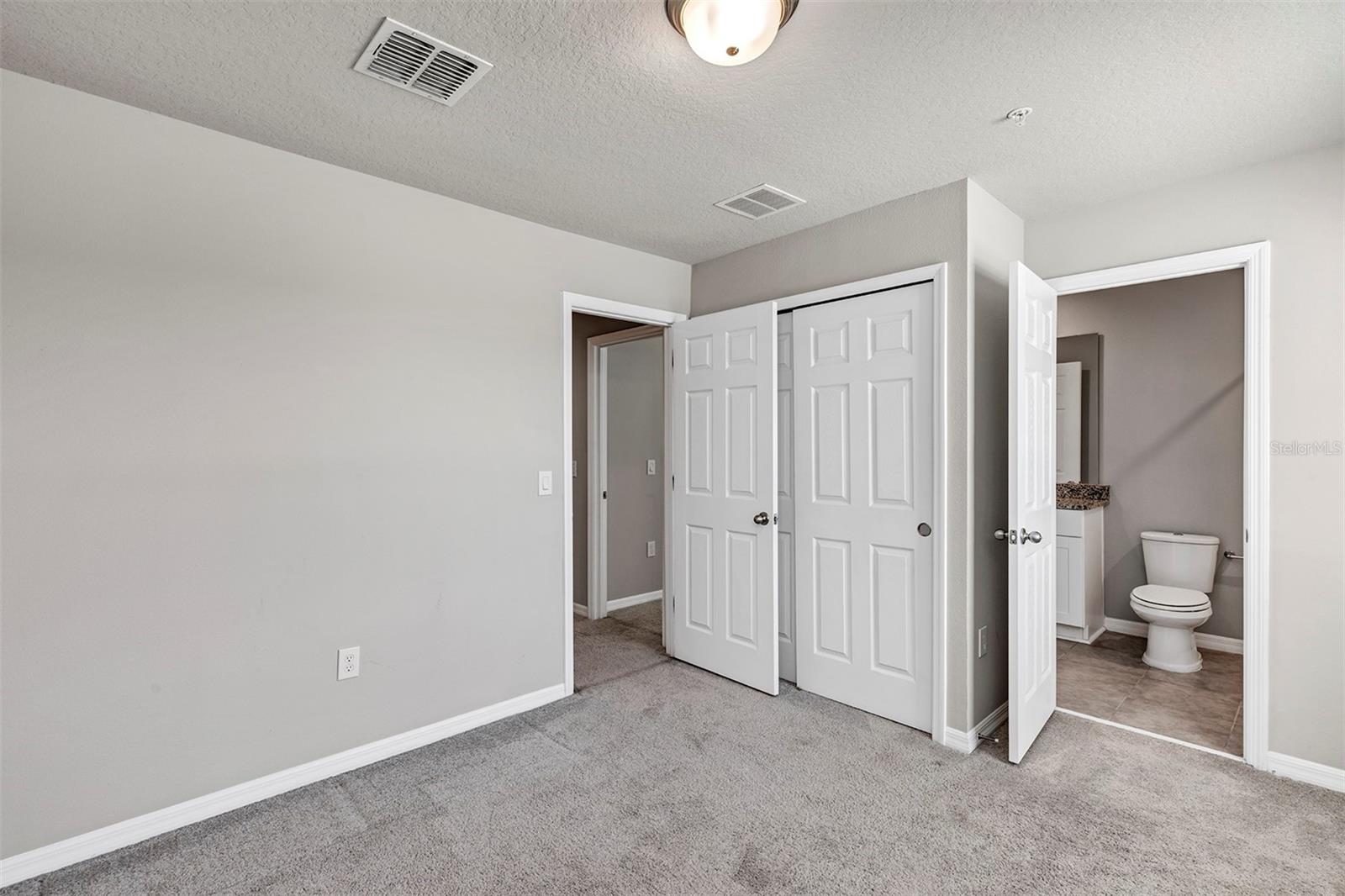 GREENS/FRST LAKE PH 1 - Residential