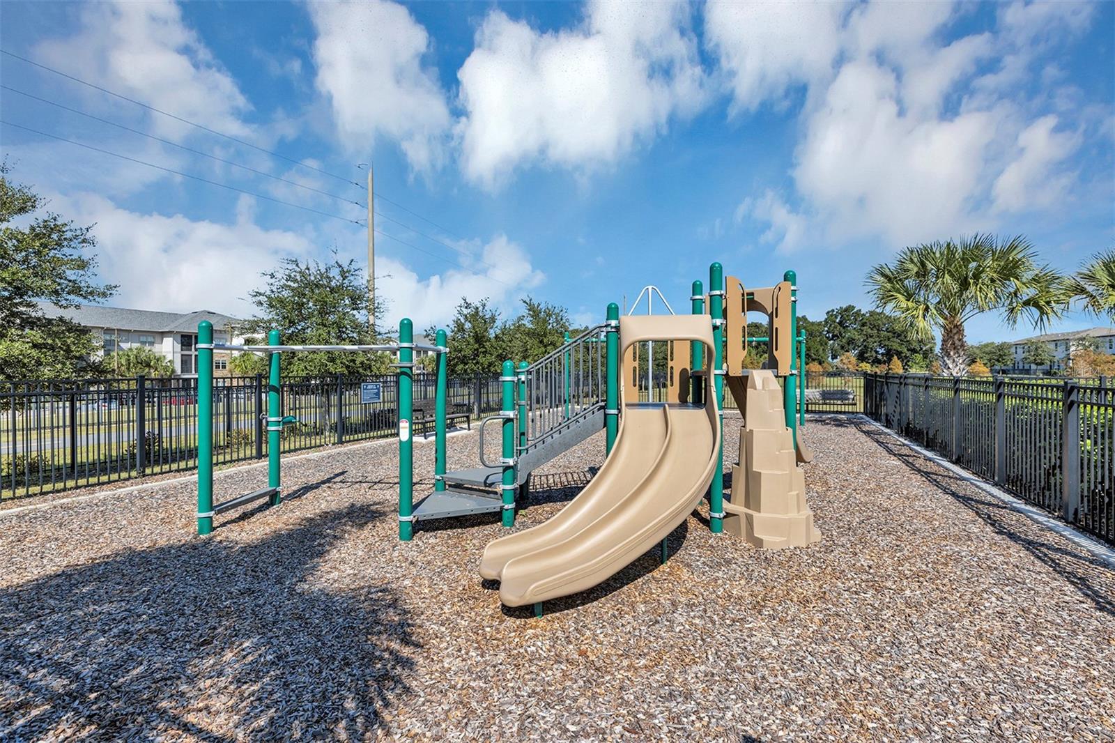 GREENS/FRST LAKE PH 1 - Residential