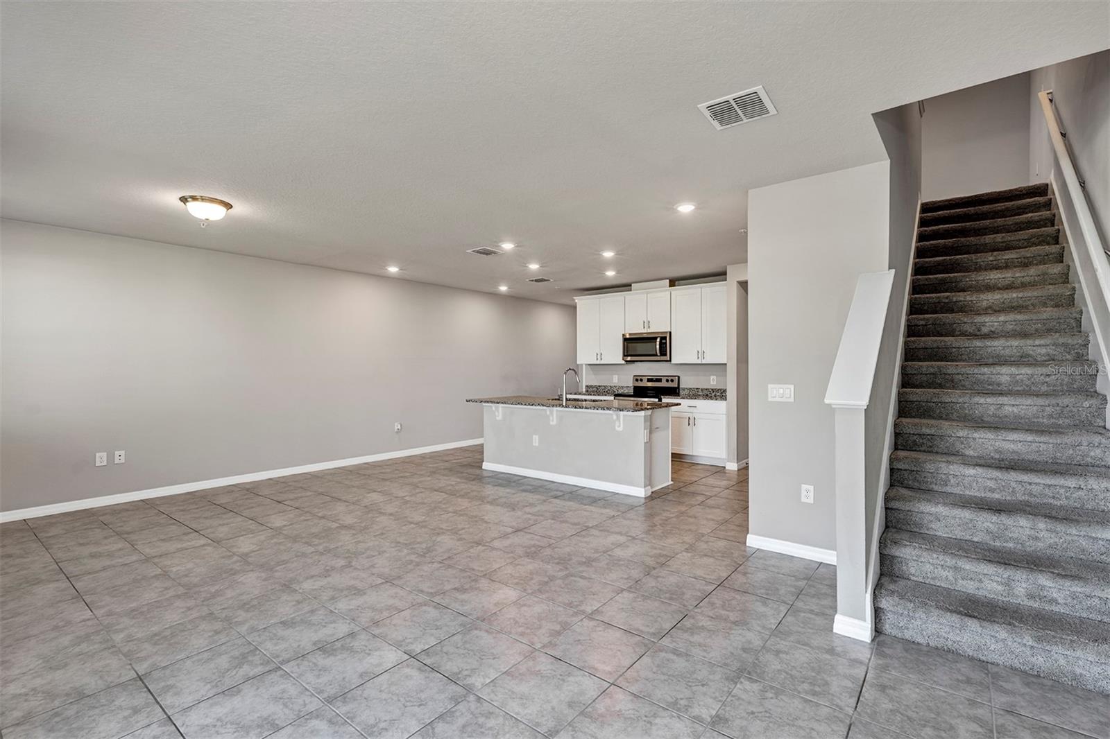 GREENS/FRST LAKE PH 1 - Residential