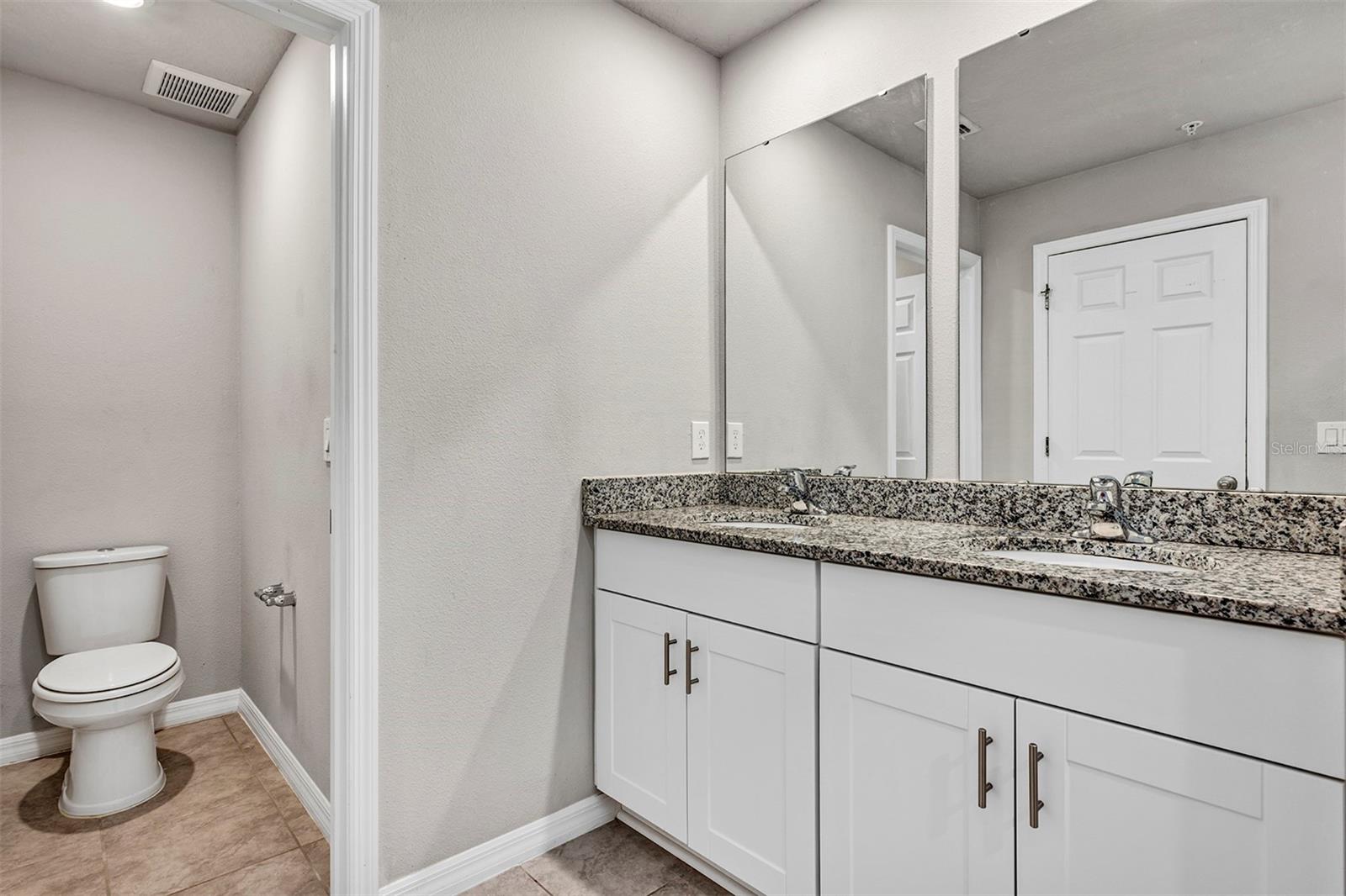 GREENS/FRST LAKE PH 1 - Residential