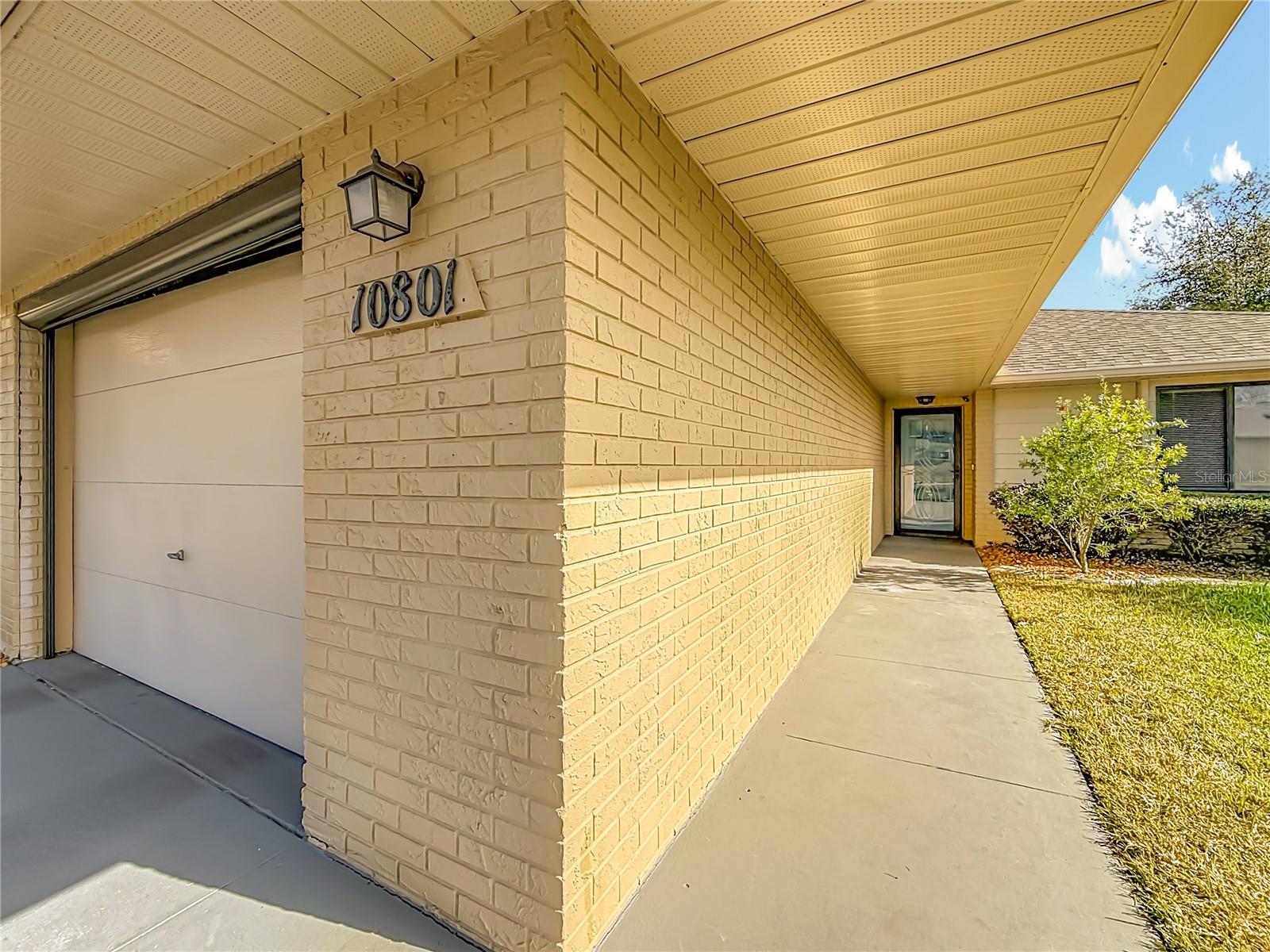 VILLAS OF BELLEVIEW - Residential