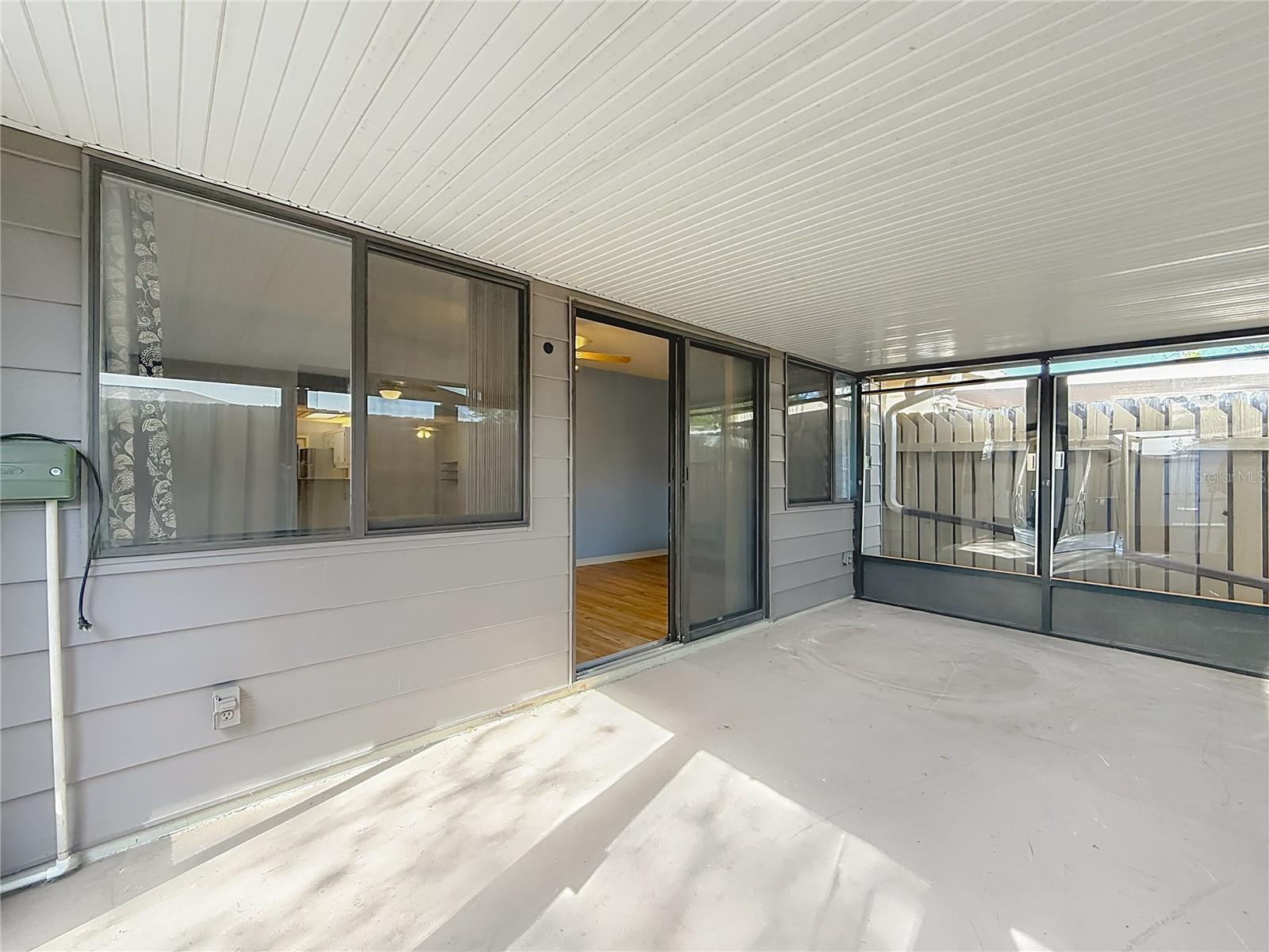 VILLAS OF BELLEVIEW - Residential