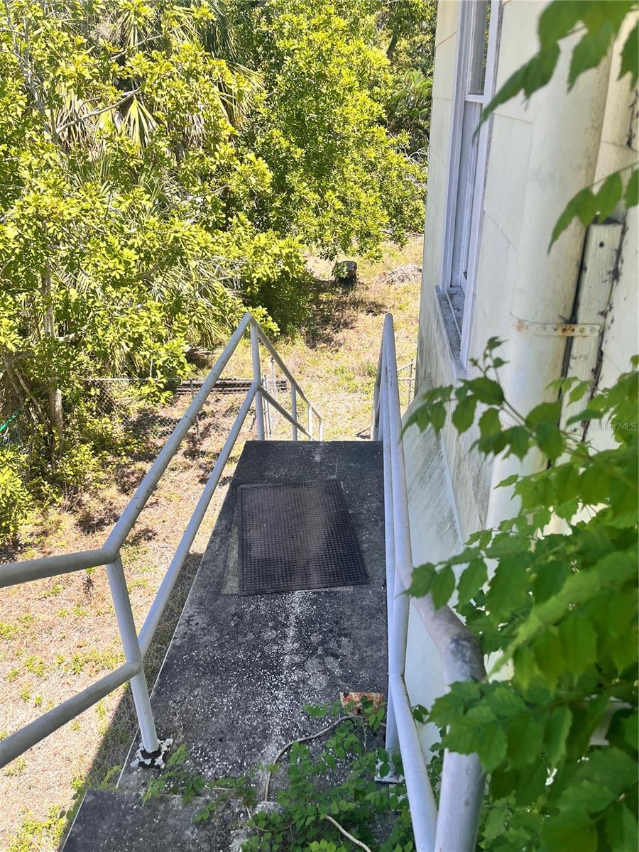 J H HUMPHRIES - Residential