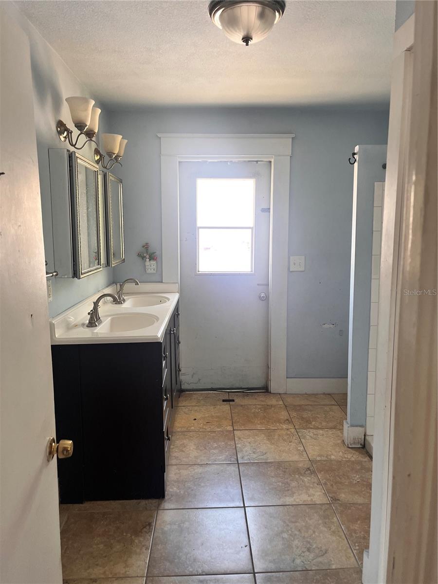 J H HUMPHRIES - Residential