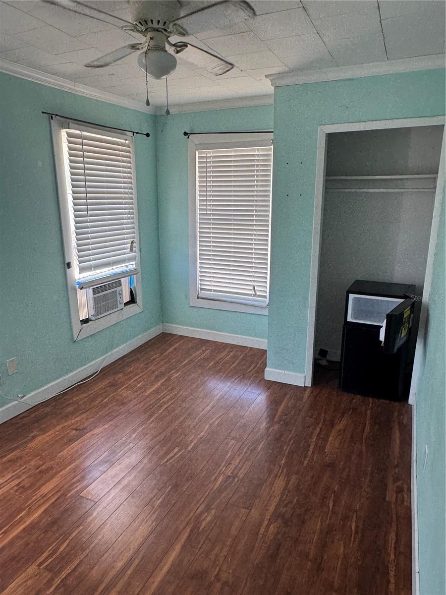 J H HUMPHRIES - Residential