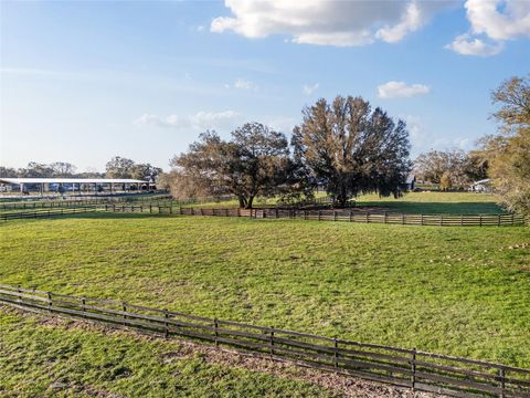 Tiny photo for 815 SE 145th Street, Summerfield, FL 34491 (MLS # G5106690)