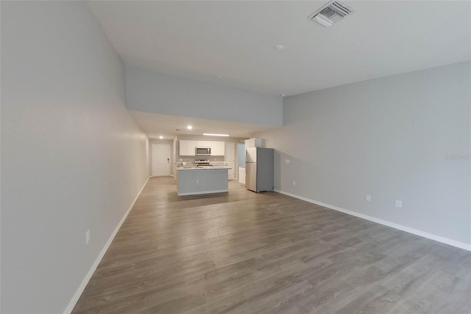 VISTANNA VILLAS - Residential Lease