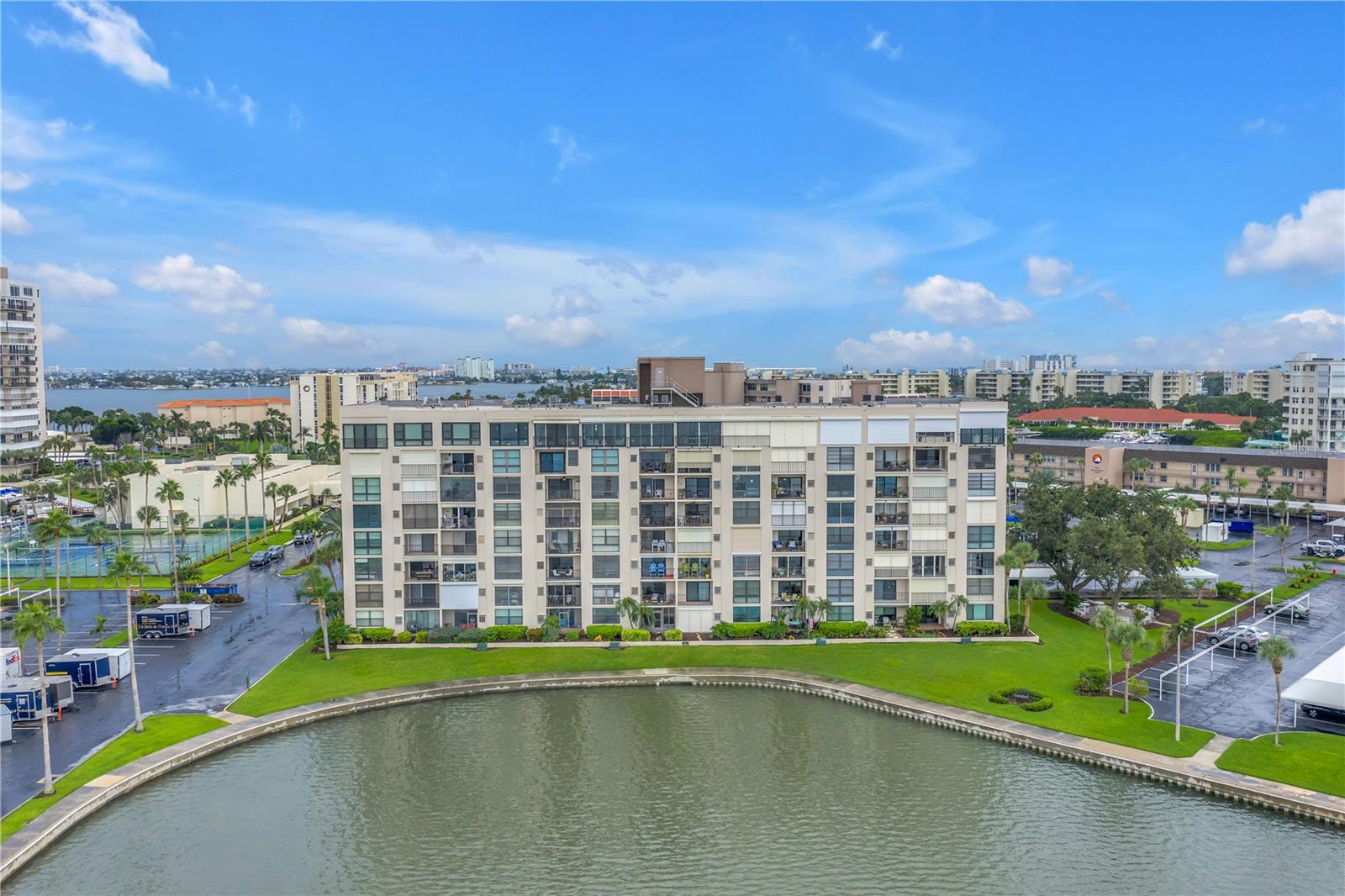 BAY ISLAND GROUP 10 - Residential