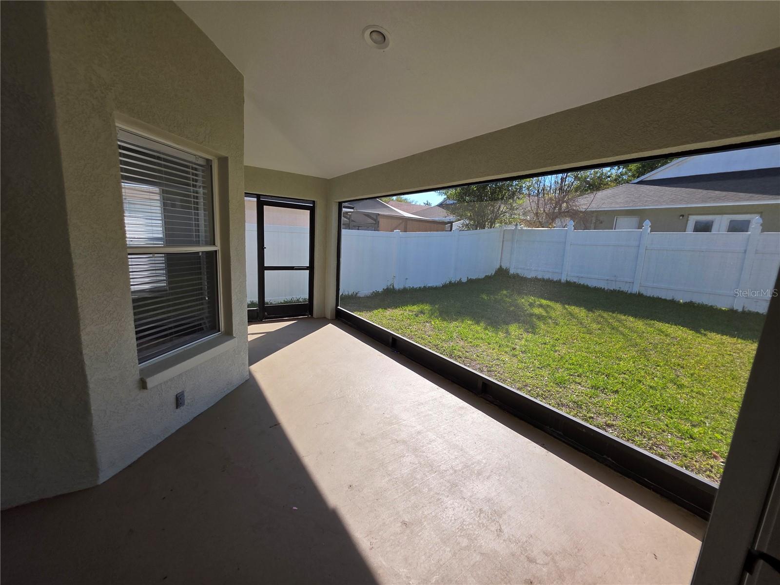 WOODBERRY PRCL B & C PH - Residential Lease