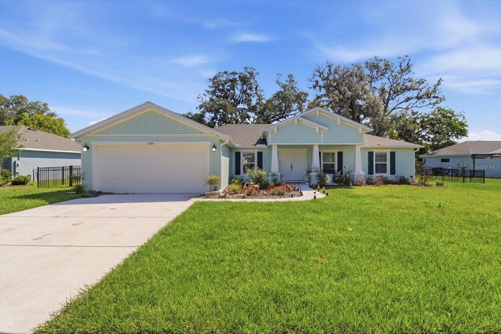 Photo of 2366 Old Oak Trail, Brooksville, FL 34604 (MLS # W7887174)