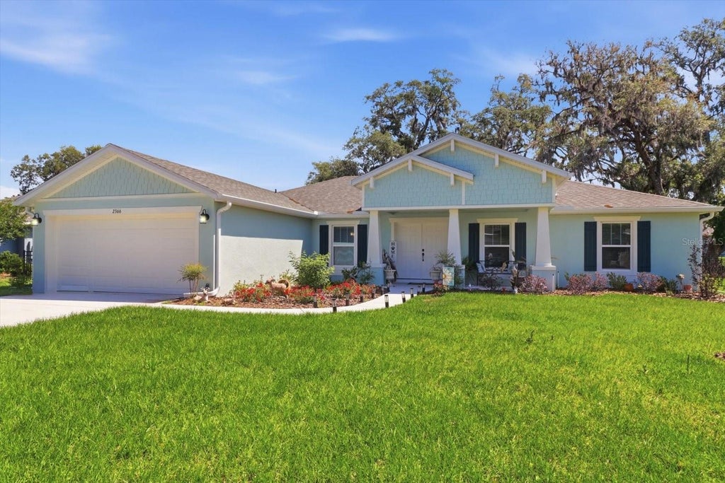 Photo of 2366 Old Oak Trail, Brooksville, FL 34604 (MLS # W7887174)