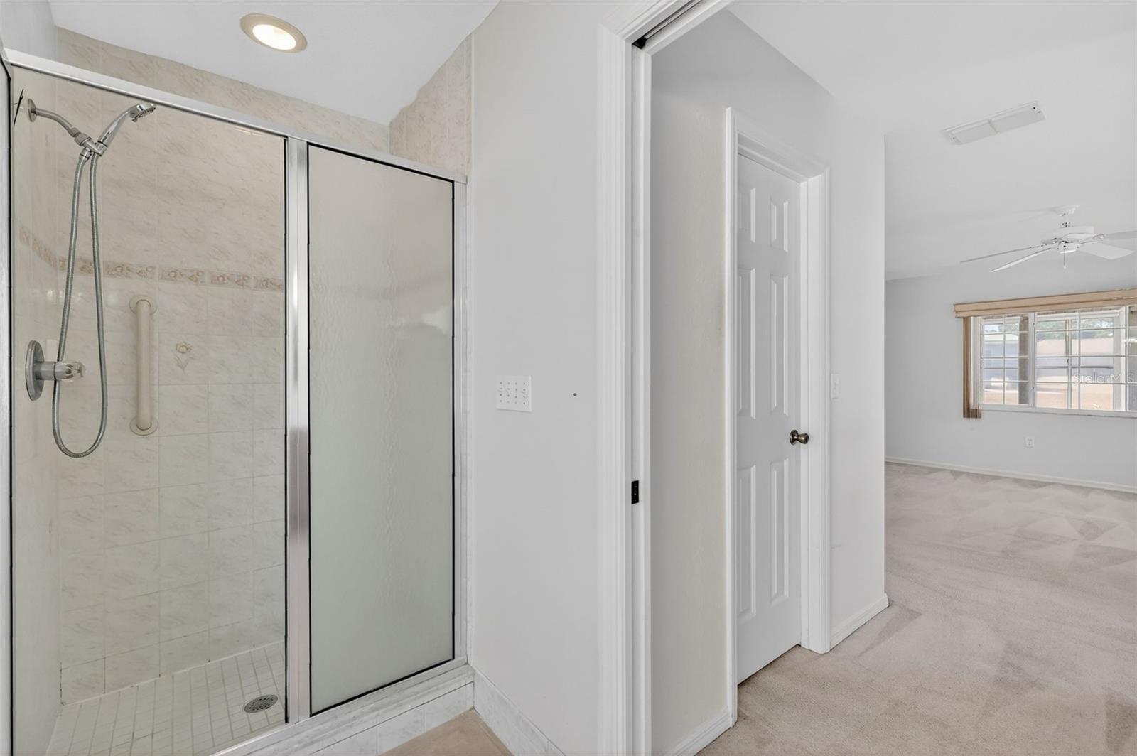 SPRUCE CREEK - Residential