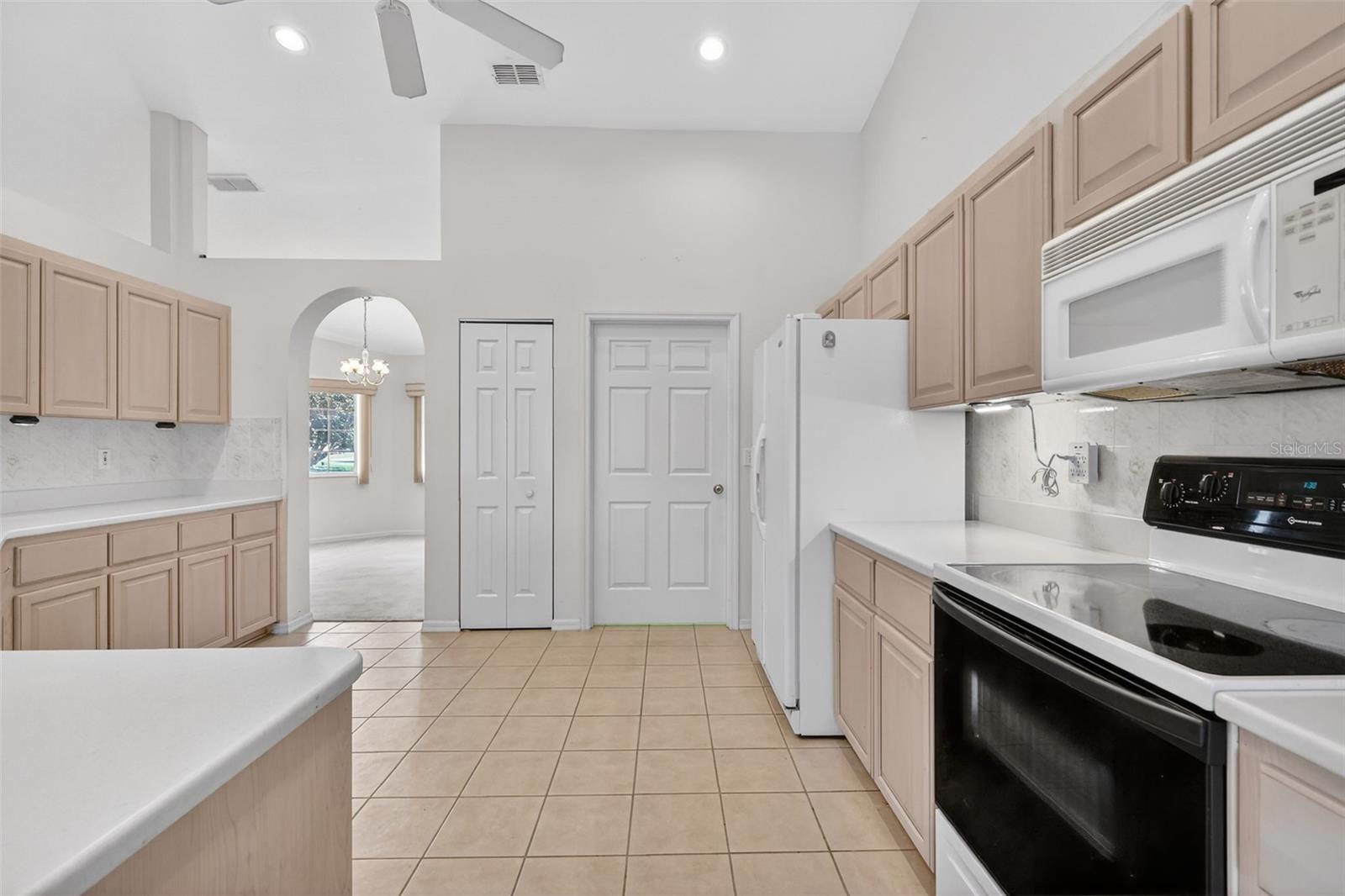 SPRUCE CREEK - Residential