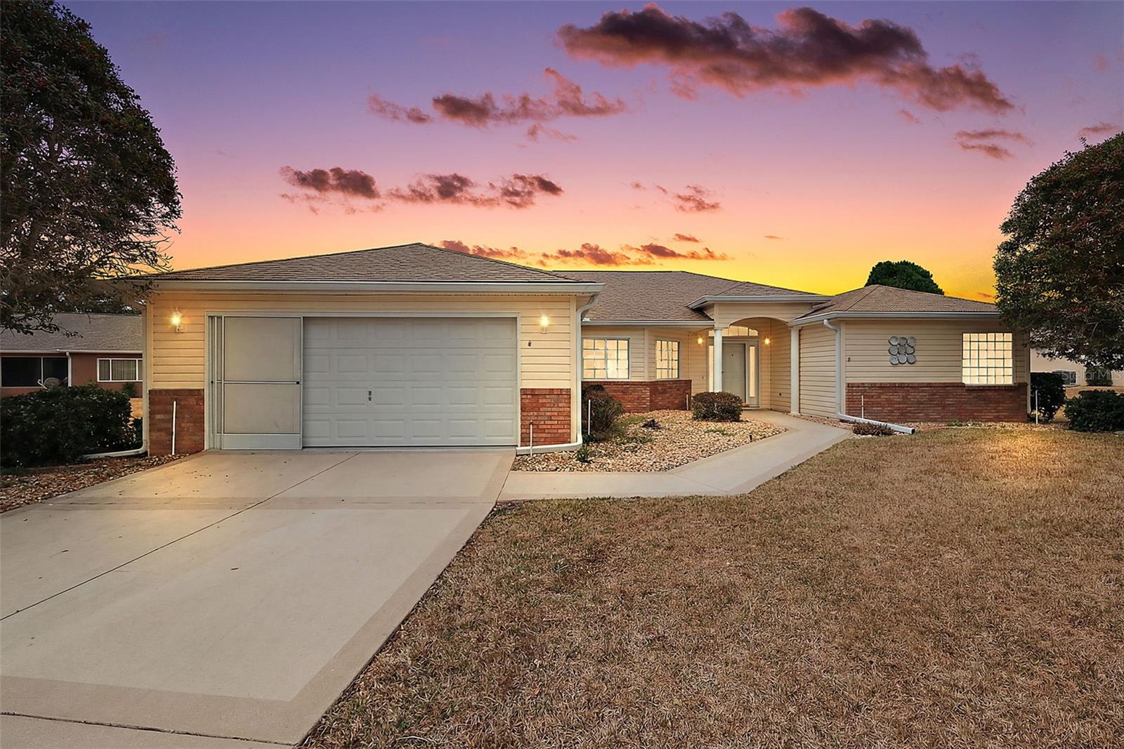 SPRUCE CREEK - Residential