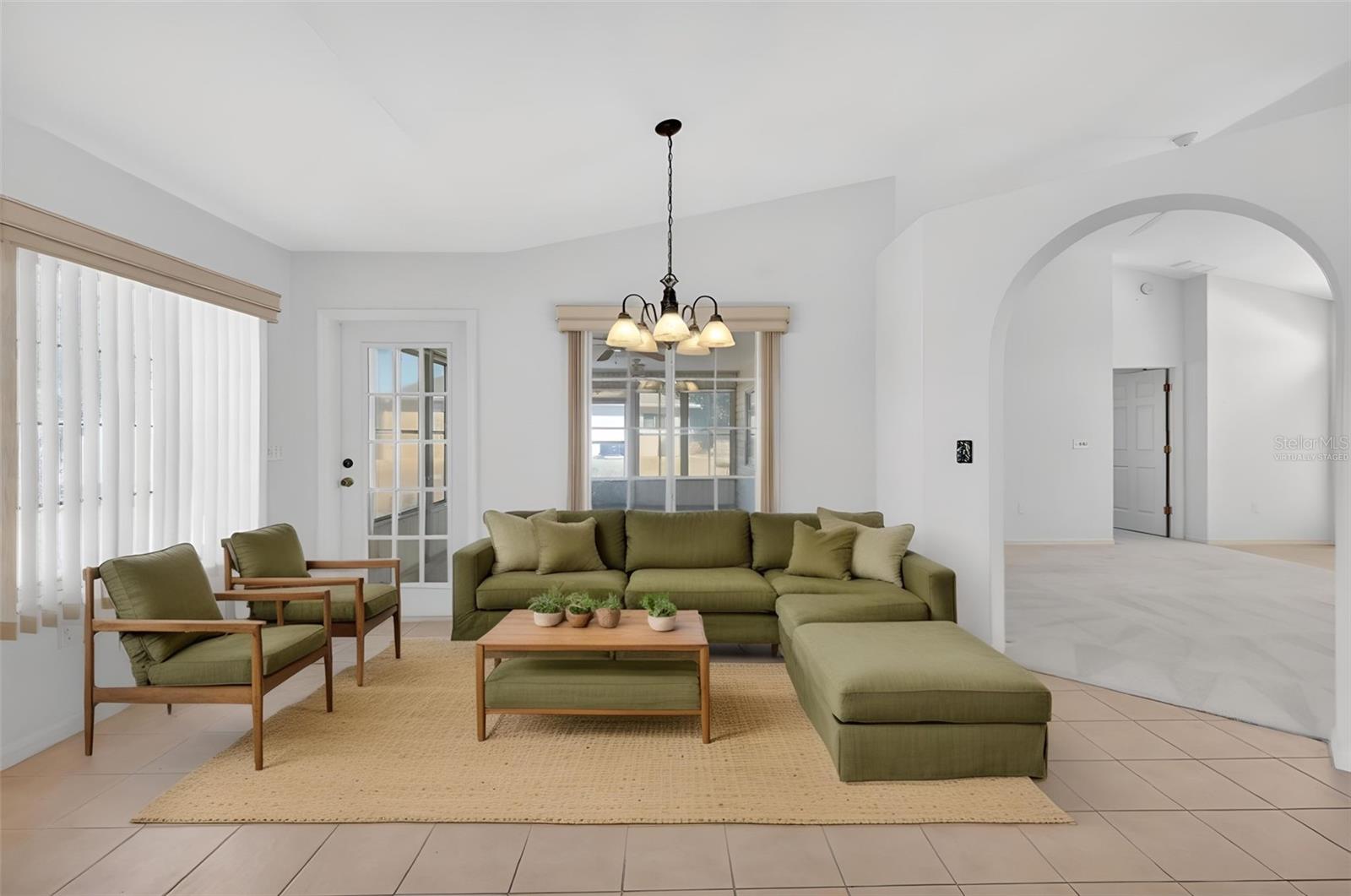 SPRUCE CREEK - Residential