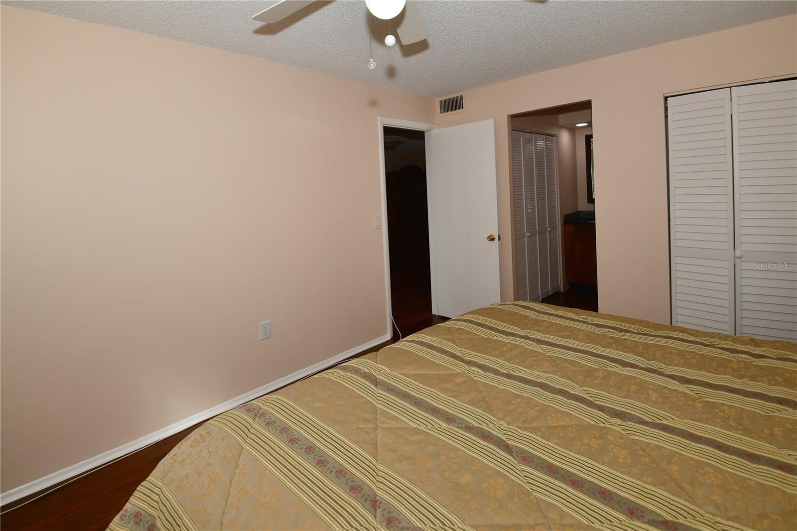 MISSION OAKS CONDO - Residential