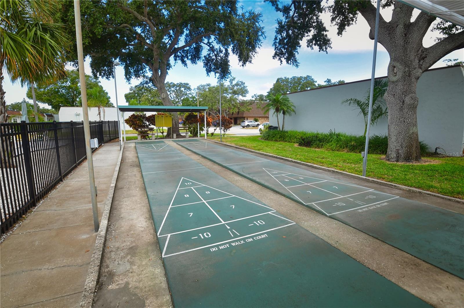 MISSION OAKS CONDO - Residential