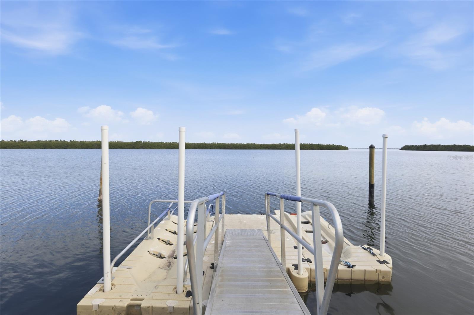 LONGBOAT HARBOUR - Residential