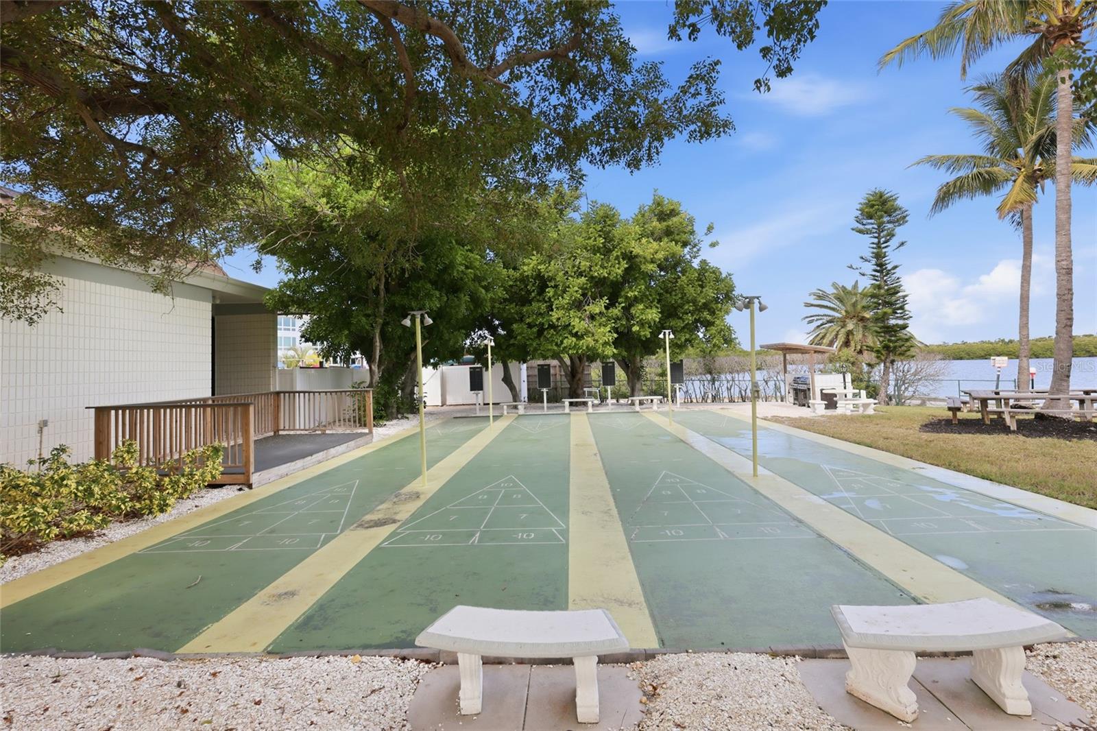 LONGBOAT HARBOUR - Residential