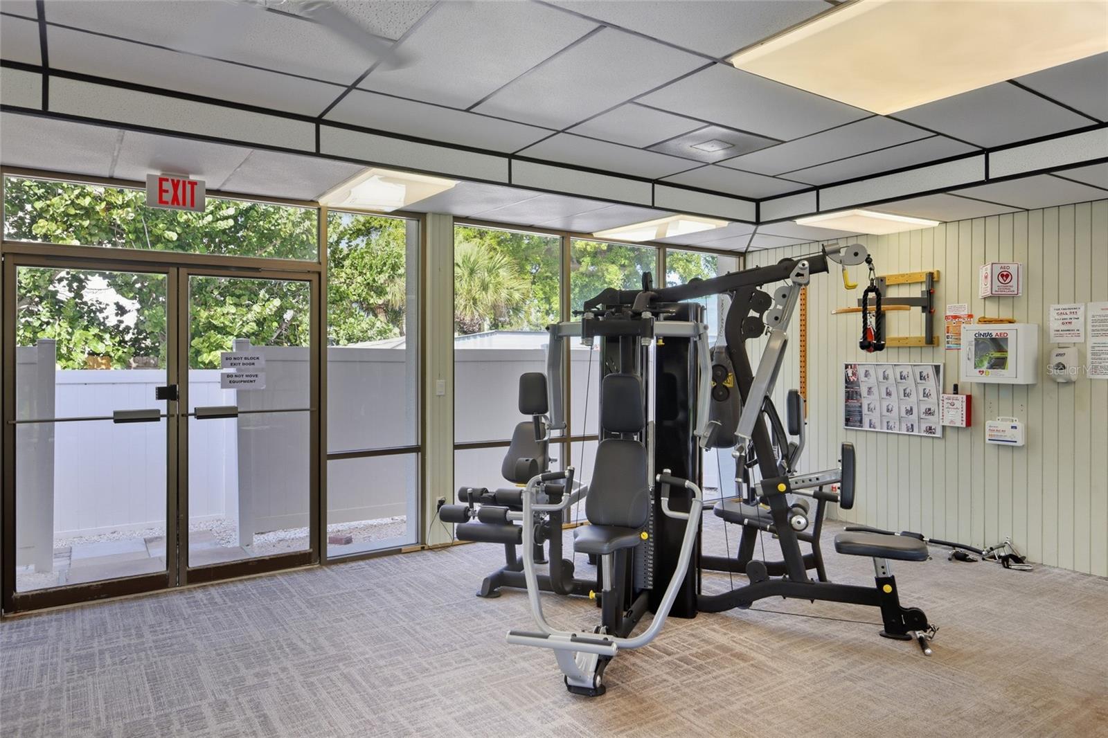 LONGBOAT HARBOUR - Residential