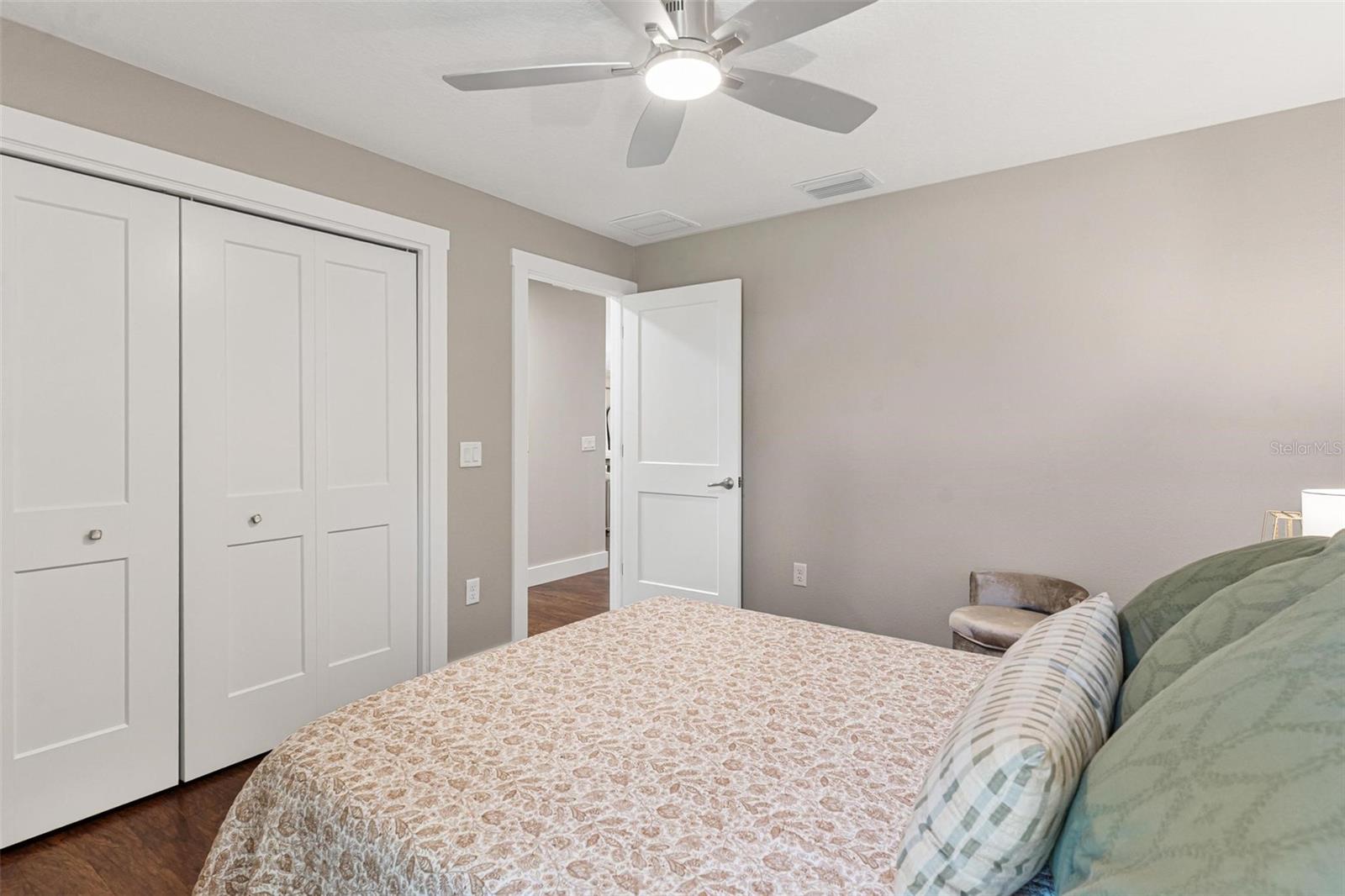 LADY LAKE HIDDEN OAKS SUB - Residential