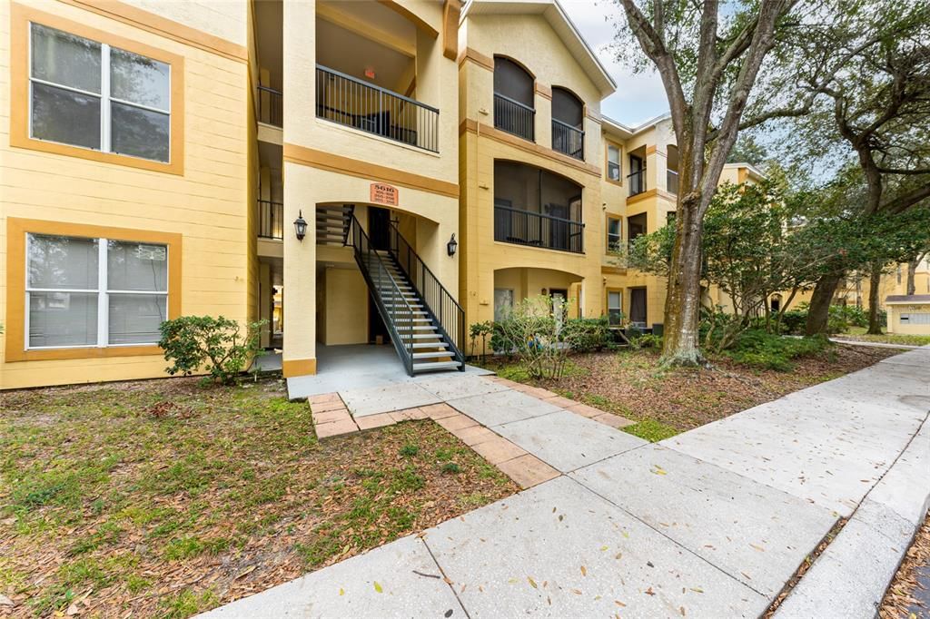 Photo of 5616 PINNACLE HEIGHTS CIRCLE #305, TAMPA, FL 33624 (MLS # T3406988)