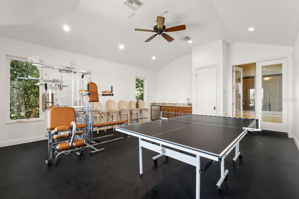 ISLEWORTH - Residential