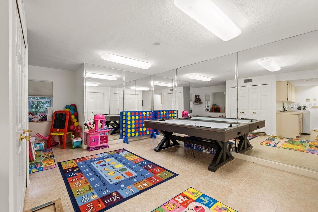 ISLEWORTH - Residential