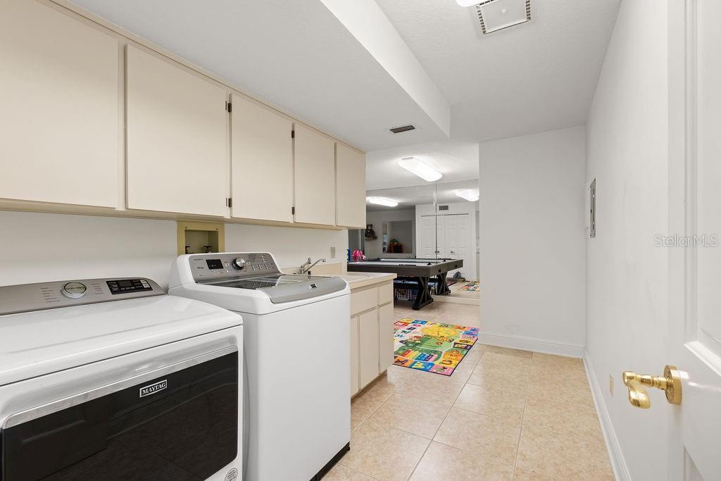 ISLEWORTH - Residential