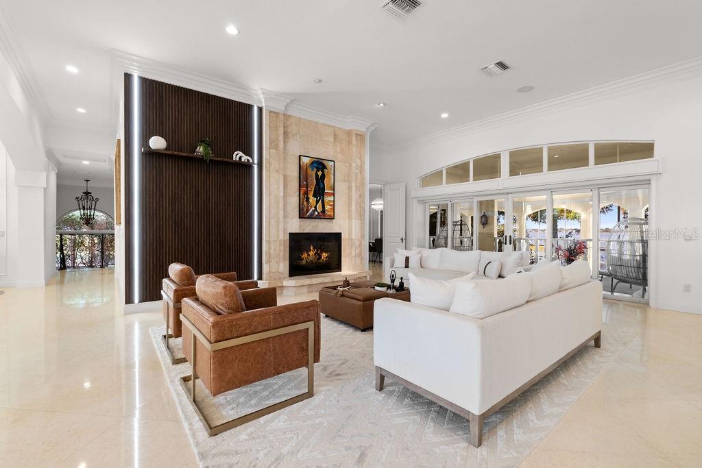 ISLEWORTH - Residential