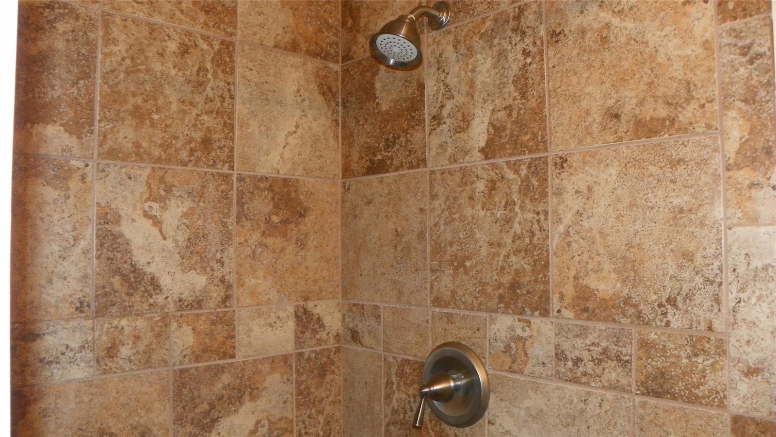 Florida Shores 01 - Residential