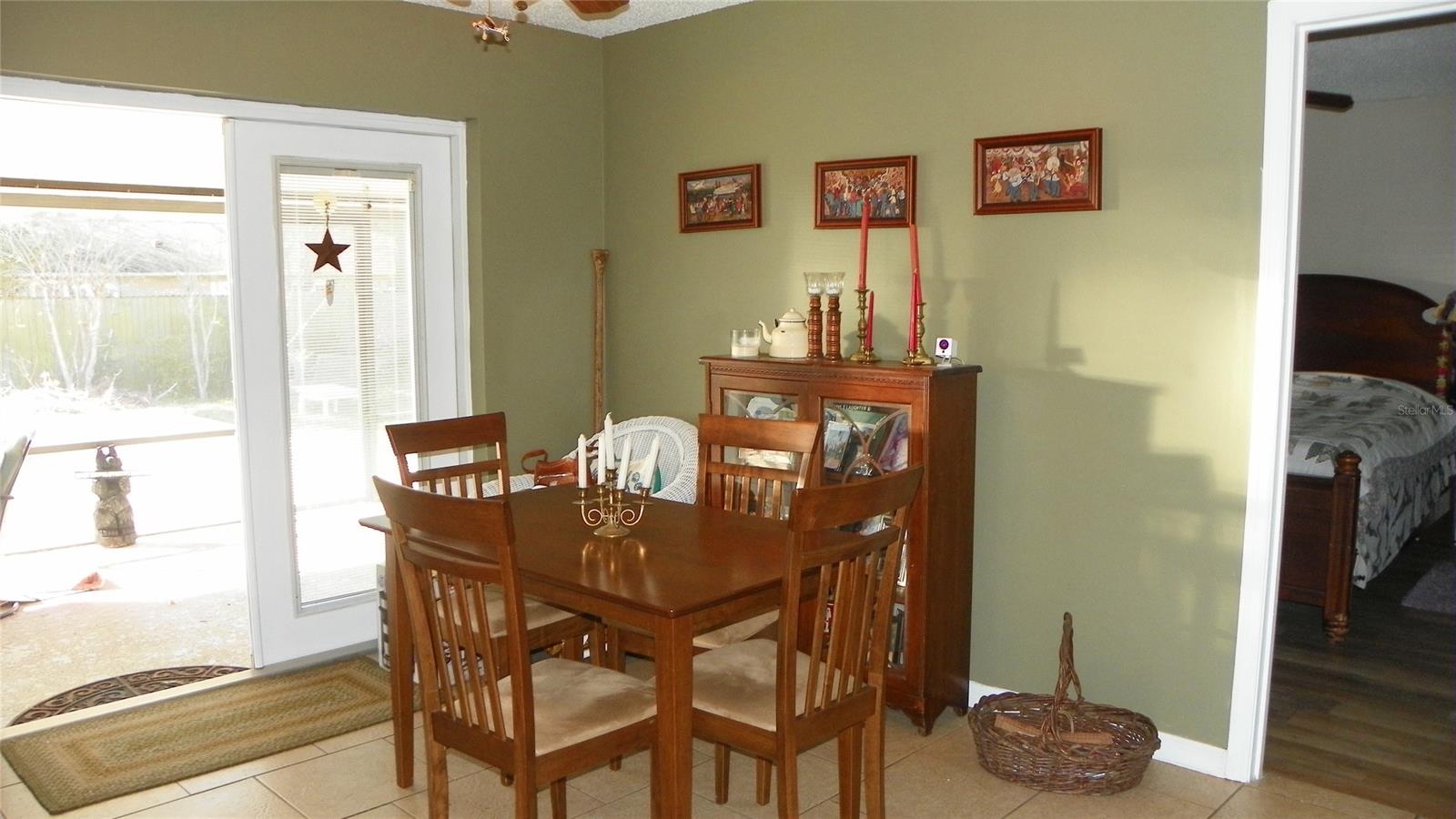 Florida Shores 01 - Residential