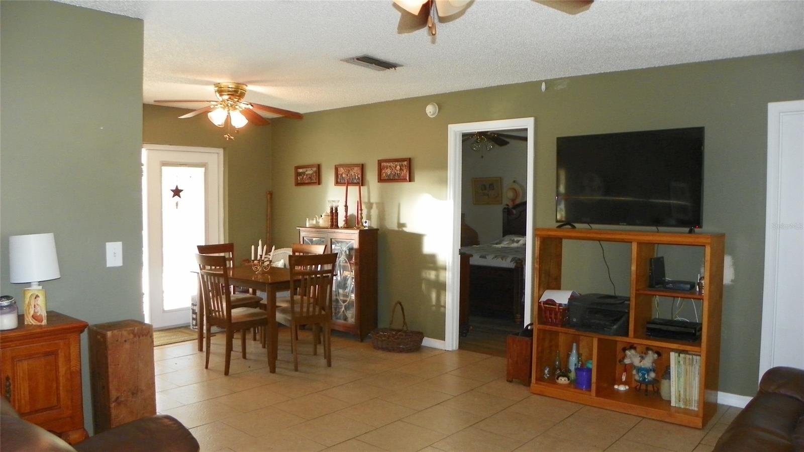 Florida Shores 01 - Residential