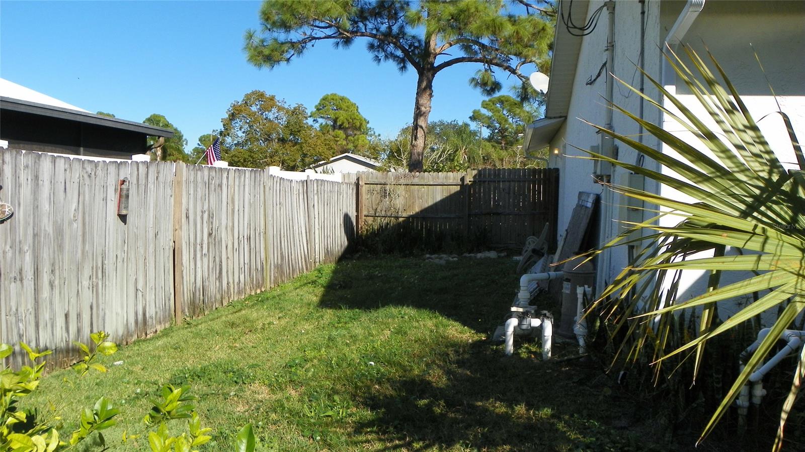 Florida Shores 01 - Residential