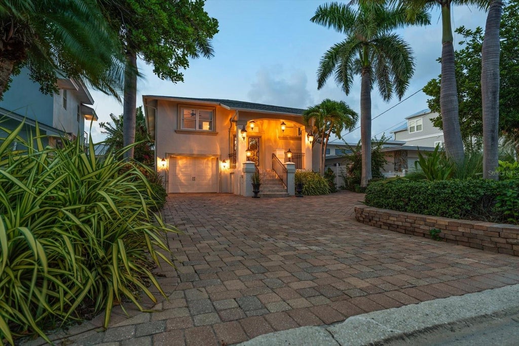 Photo of 466 20th Avenue, Indian Rocks Beach, FL 33785 (MLS # TB8534296)