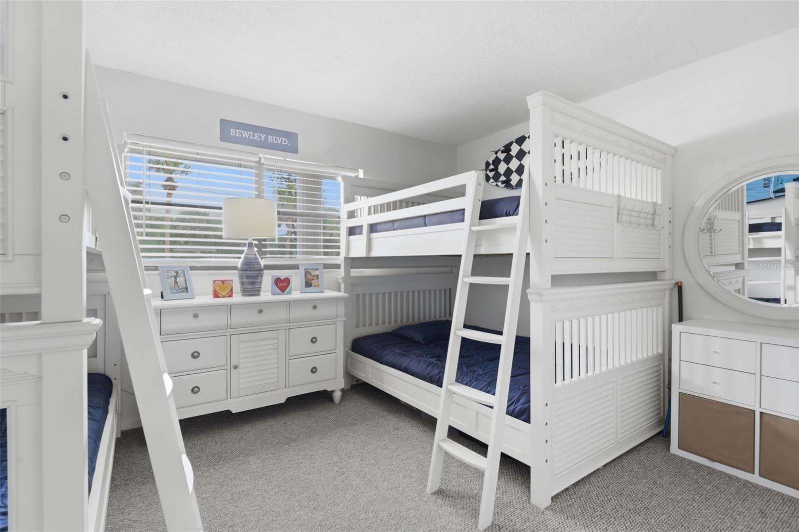 OCEAN INLET YACHT CLUB CONDO - Residential